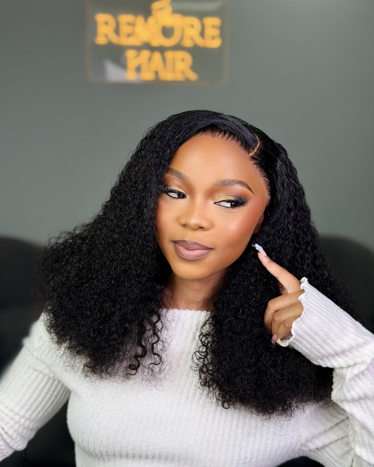 20 inch glueless kinky curly human hair wig with 13x4 lace closure front view