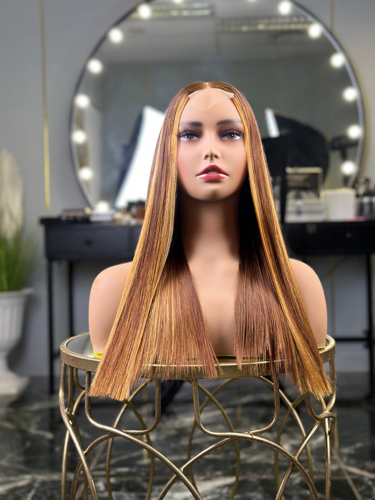 20 Inch Highlight Bone Straight Glueless Human Hair Wig Front View 