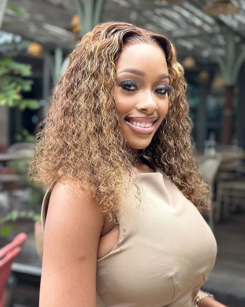 14 Inch Highlight Water Curly 5x5 Glueless Human Hair Wig Right View 