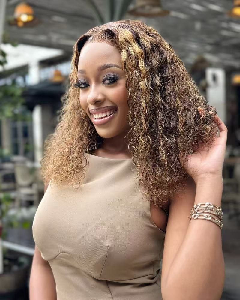 14 Inch Highlight Water Curly 5x5 Glueless Human Hair Wig Left View